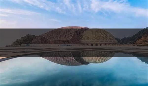 成人高考专升本要去学校吗_成人高考专升本报考哪个专业好