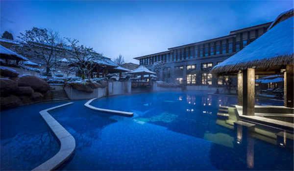 成人高考学校的选择标准_成人高考考试成绩查询入口